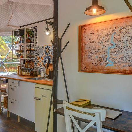 Hotel Tiche Misto Glamping Slapy  Esterno foto